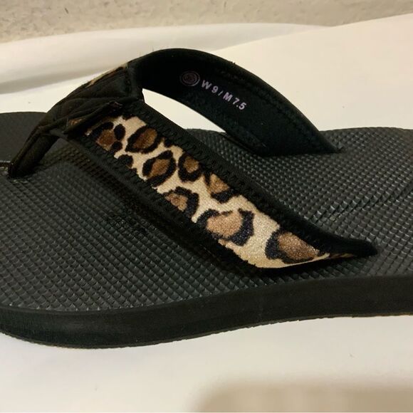 The Healing Sole Plantar Fasciitis Sandal Orthopedic unisex W9 M7.5 animal print
